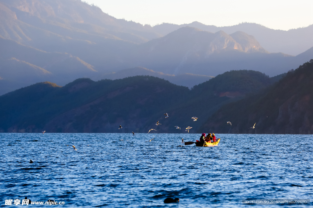泸沽湖