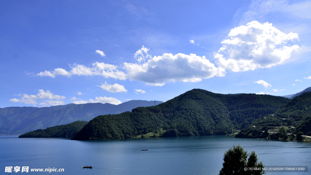 泸沽湖