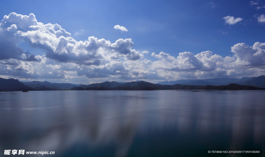 泸沽湖
