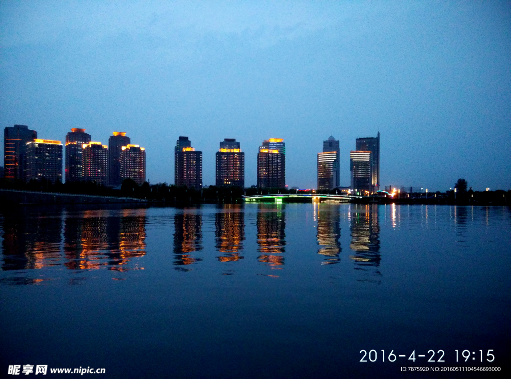 城市夜景