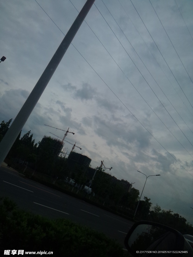 天空