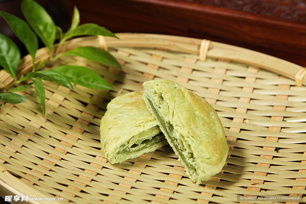 抹茶味太阳饼