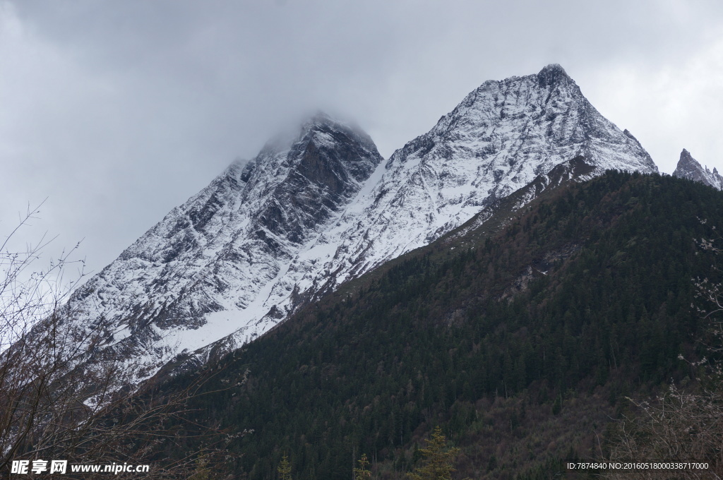 四姑娘山
