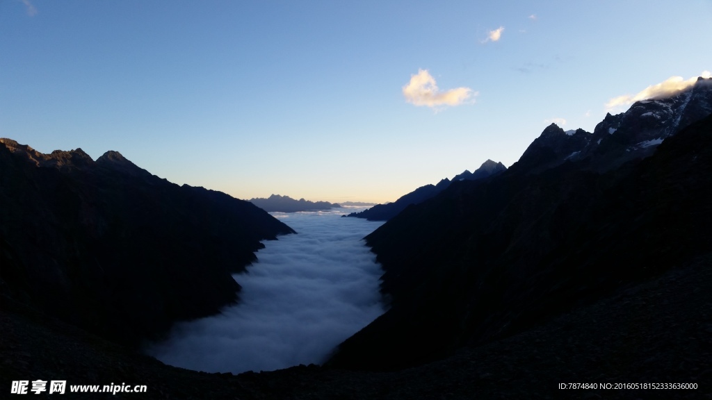 四姑娘山
