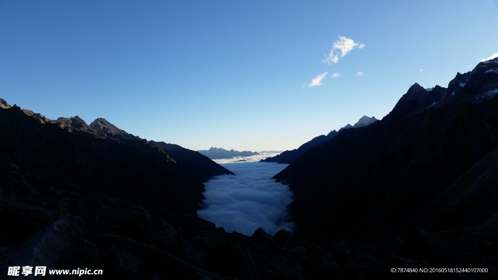 四姑娘山