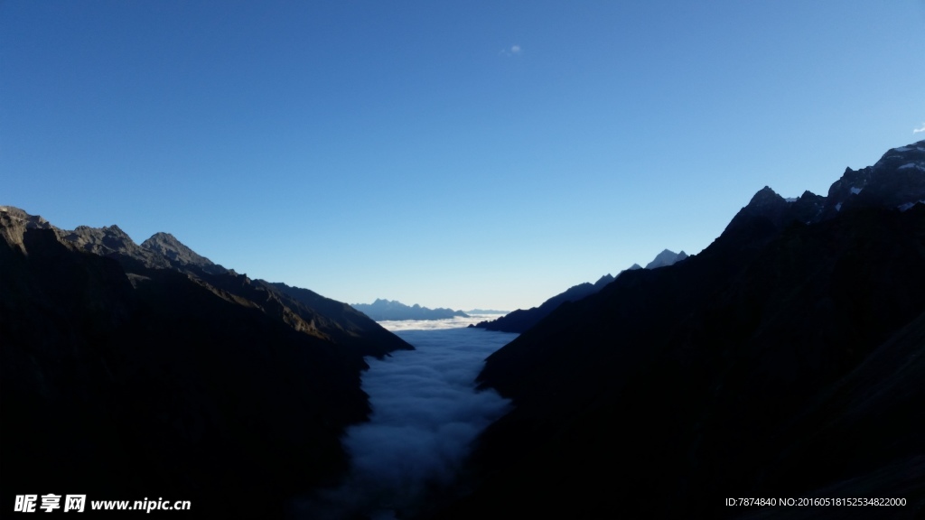 四姑娘山