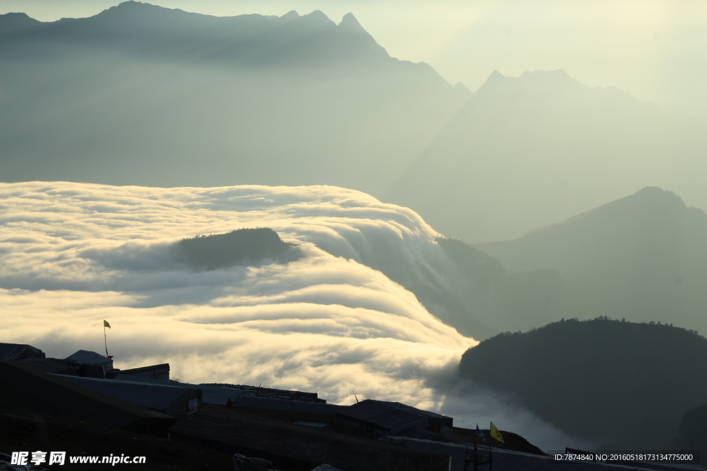牛背山