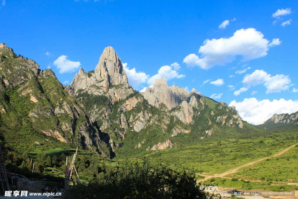 四姑娘山