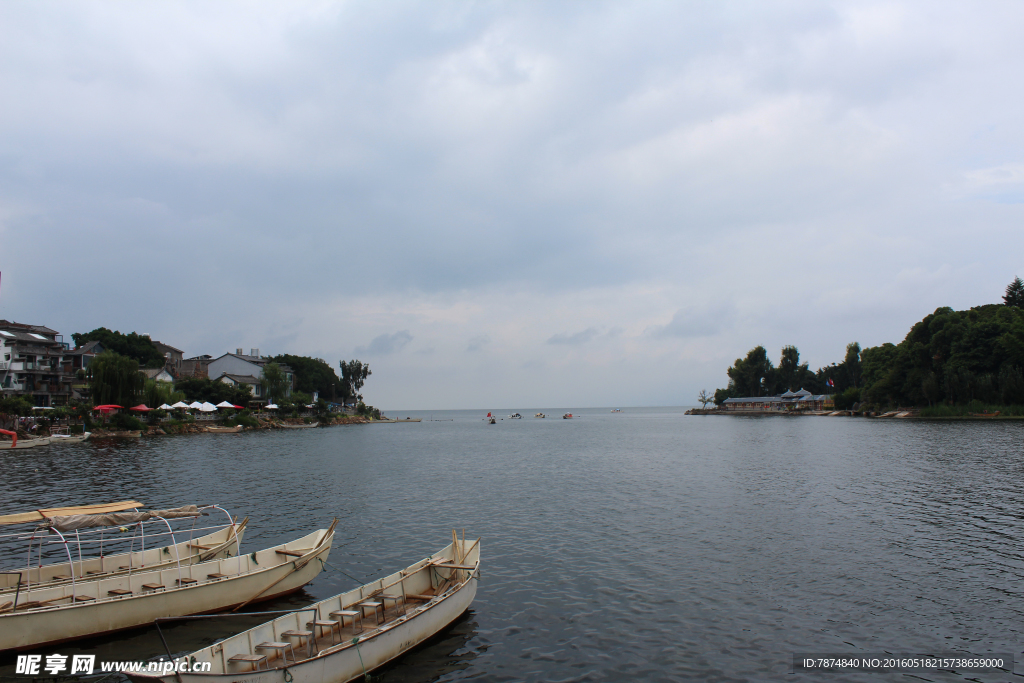 泸沽湖