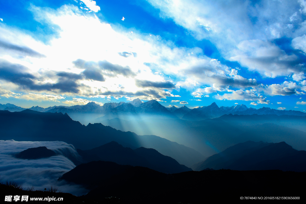 四姑娘山