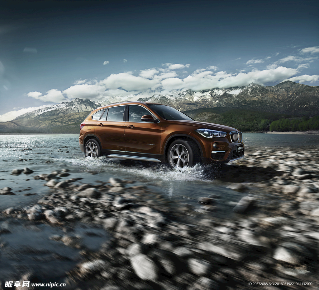 宝马BMW X1背景图