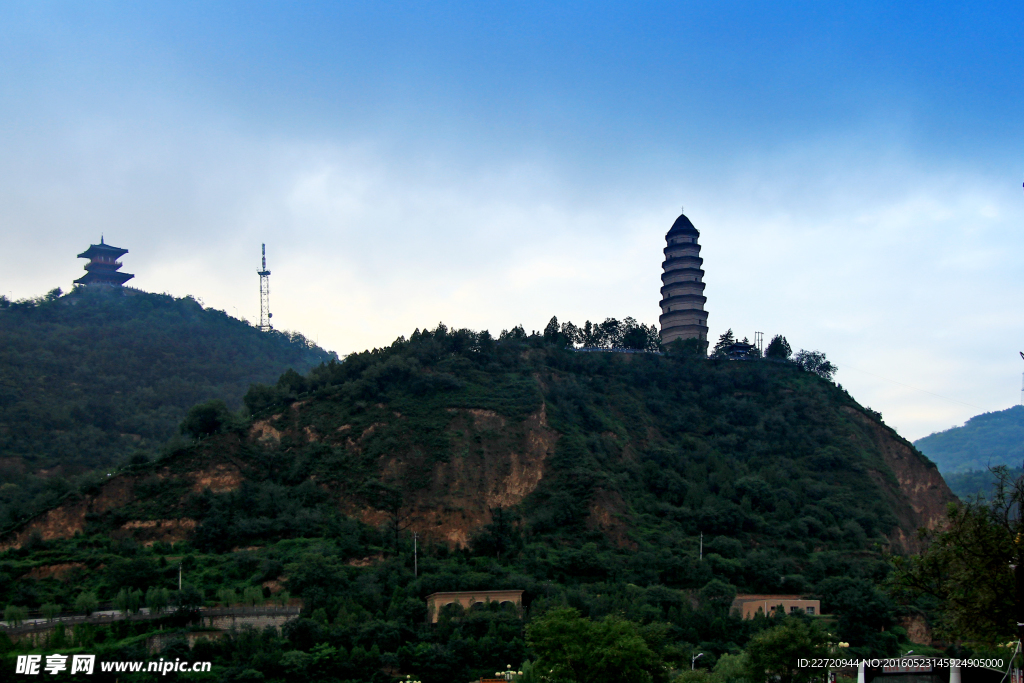 远观延安宝塔山