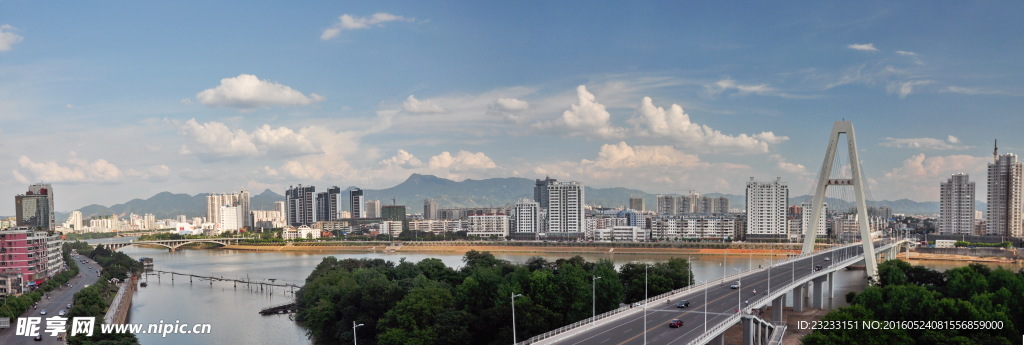 赣州飞龙大桥附近全景