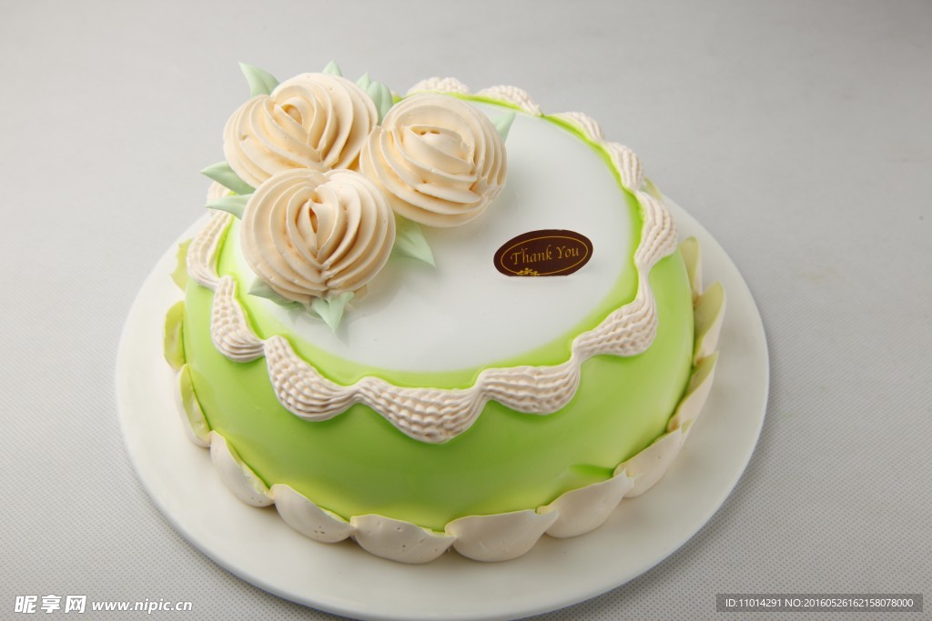 奶油生日蛋糕