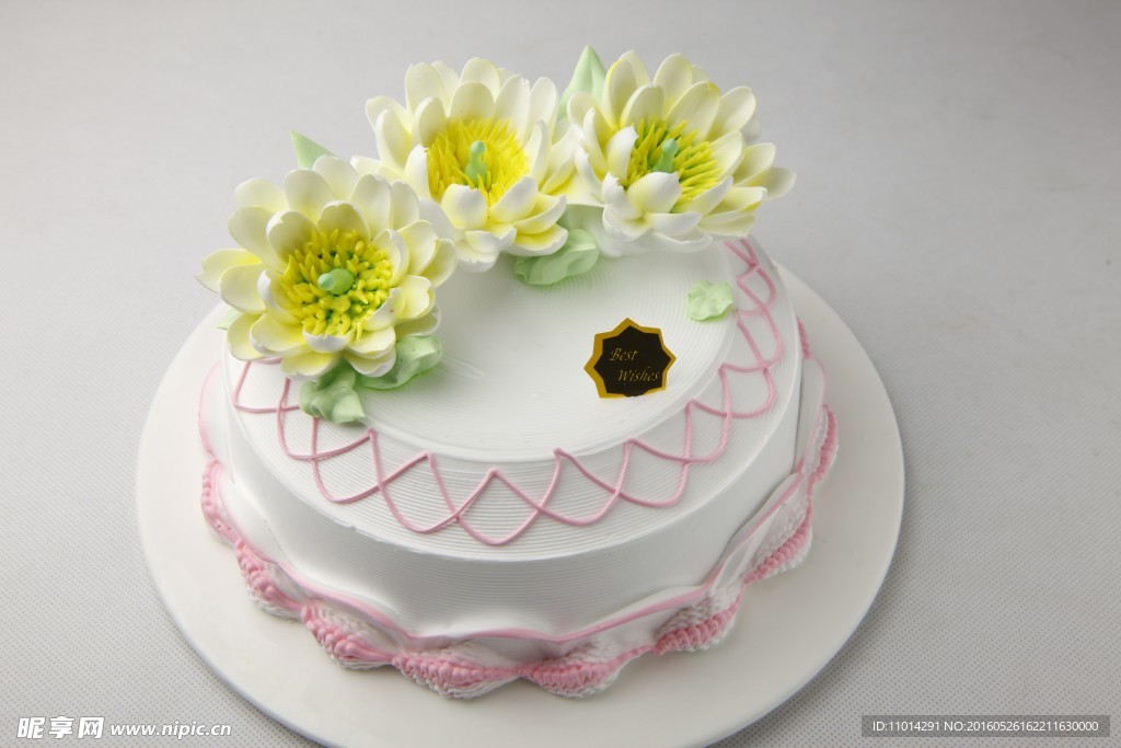 奶油生日蛋糕