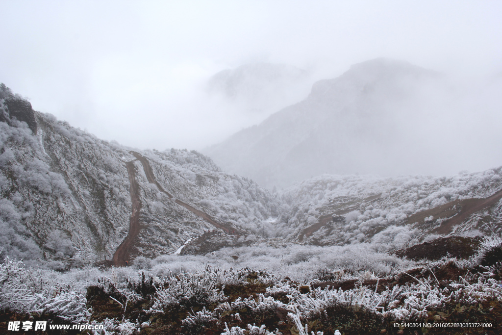 雪山