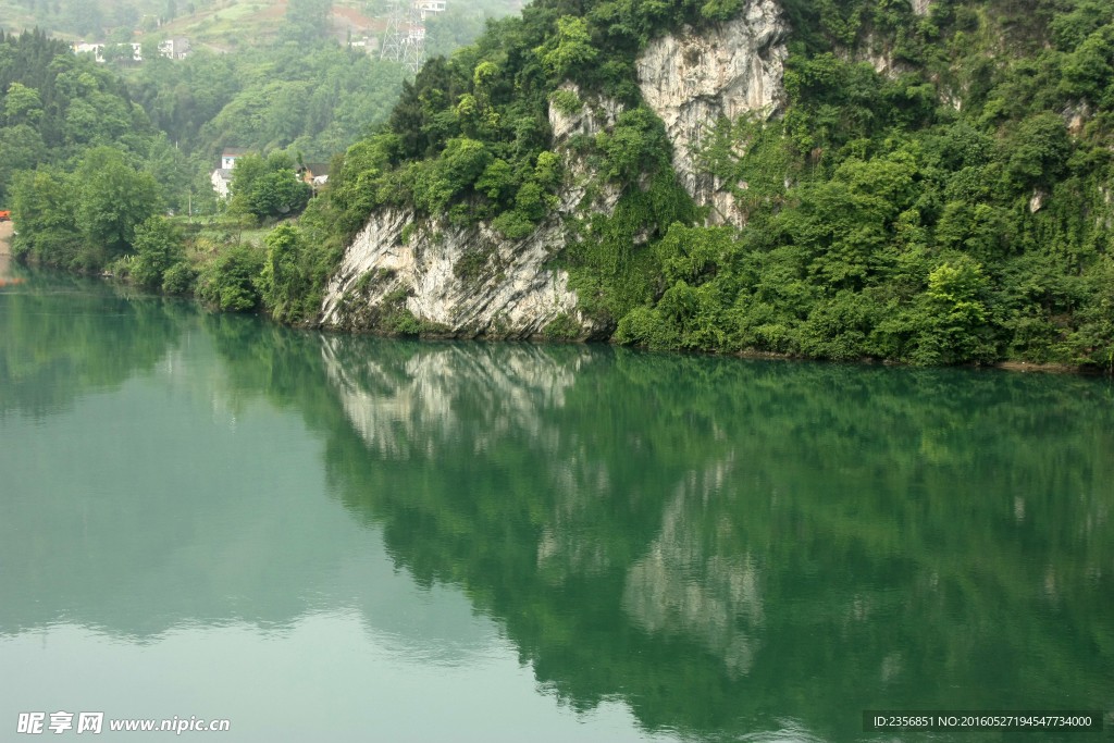 清江风景