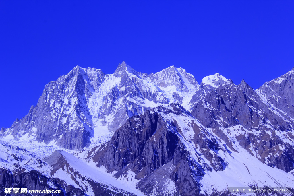 雪山 山脉