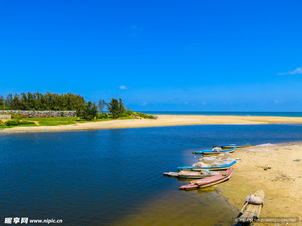 美丽的河流