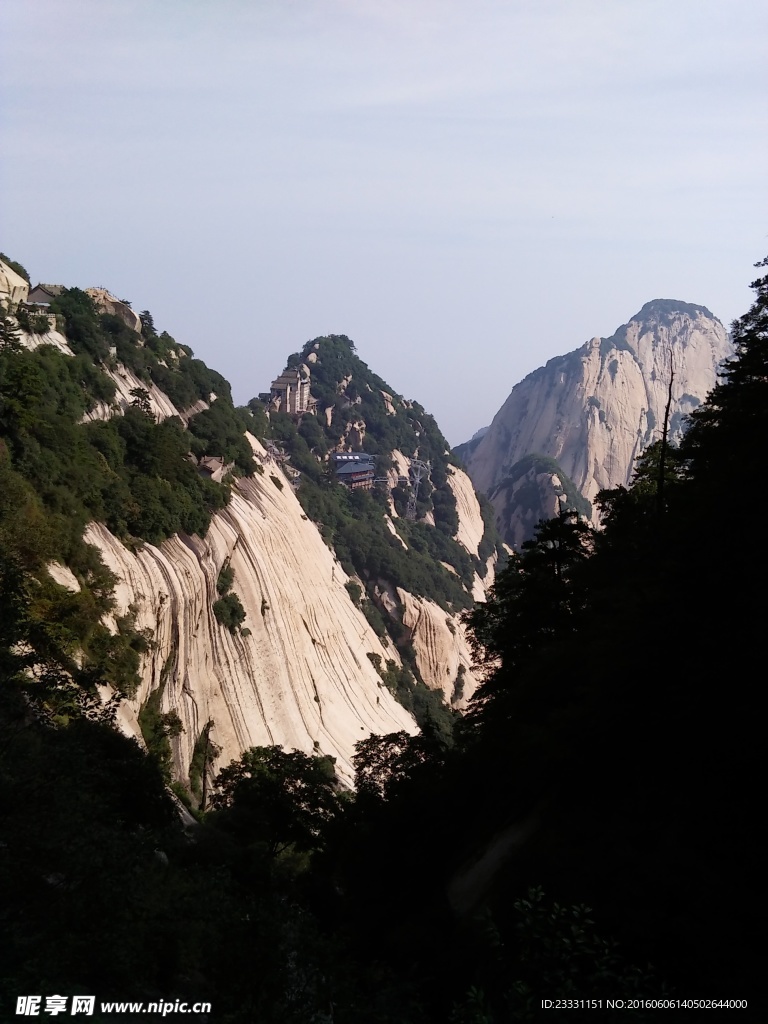华山