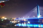 拉锁大桥夜景