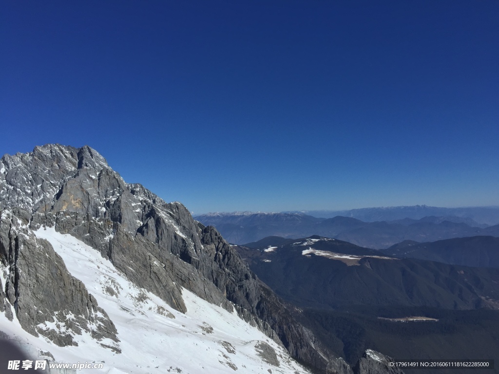 玉龙雪山