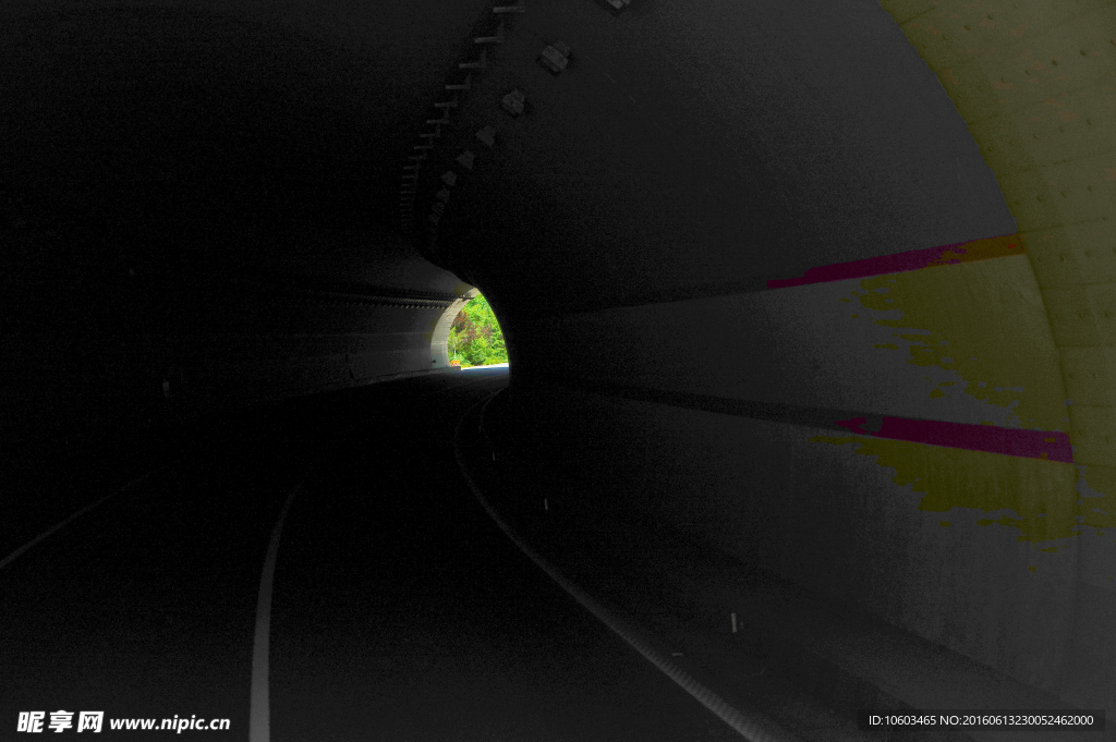 公路隧道 暗洞拍摄