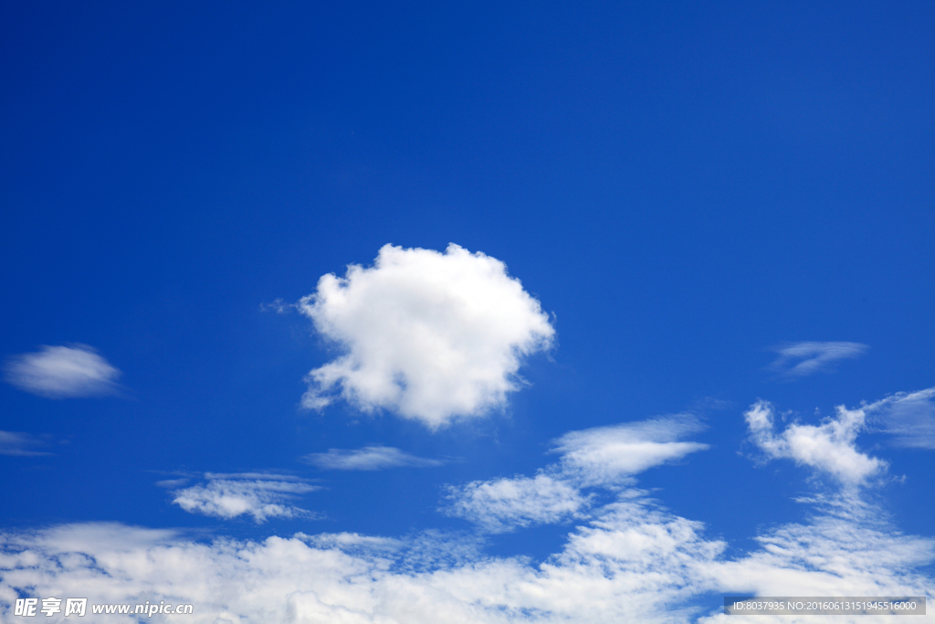 蓝天白云