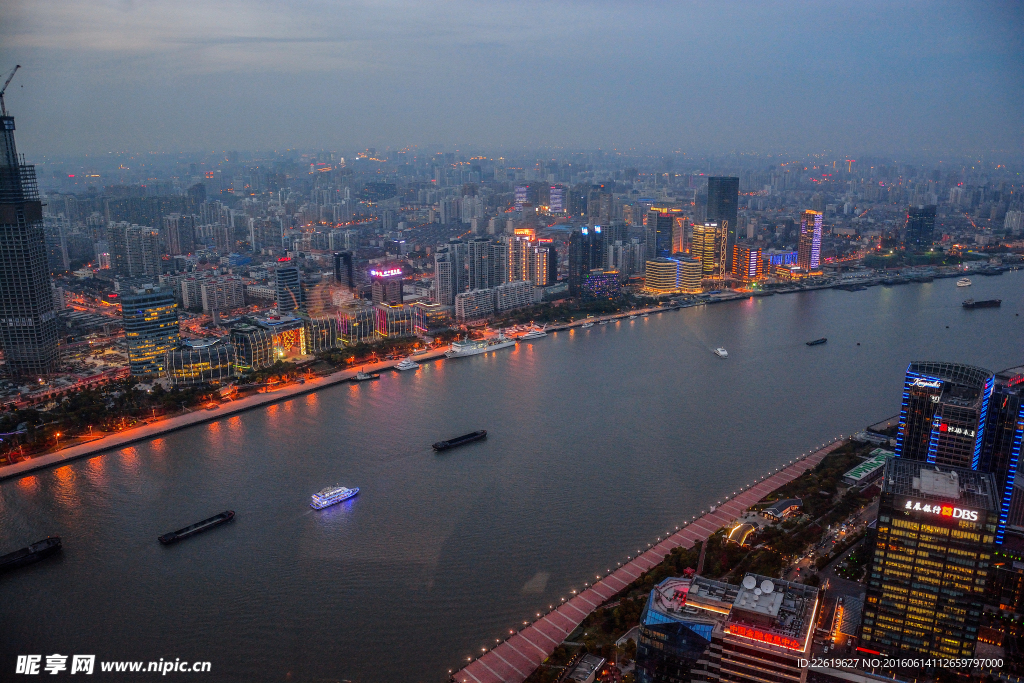 上海浦西夜景