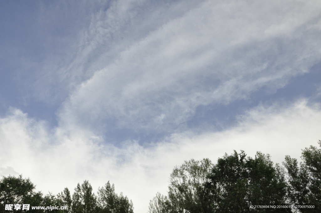 天空