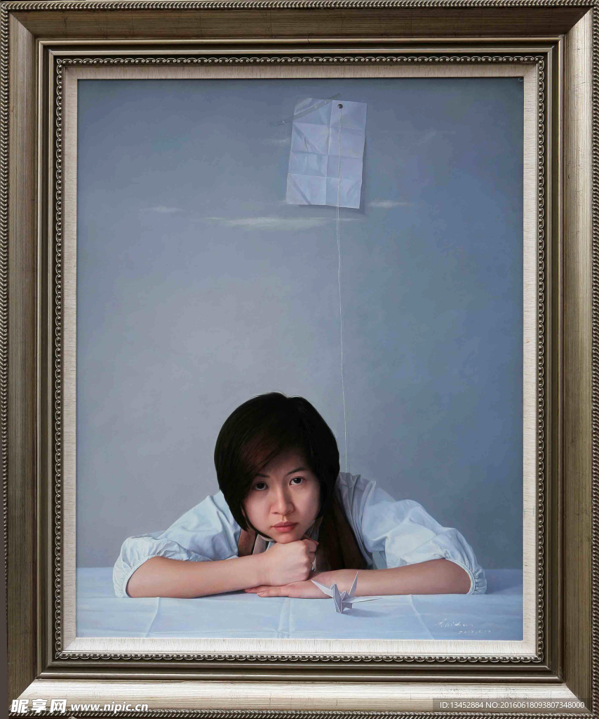 镜子里的女孩