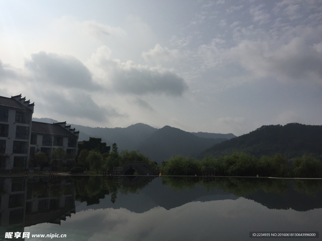 山水