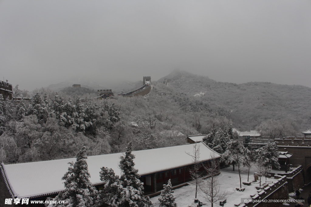 长城雪景