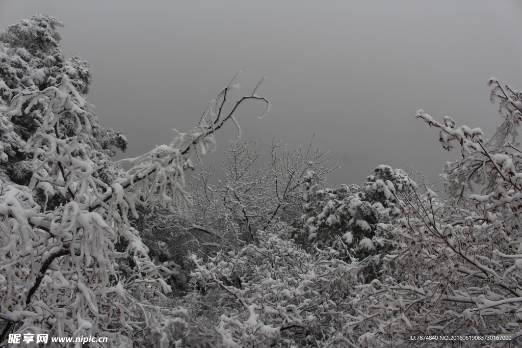 长城雪景