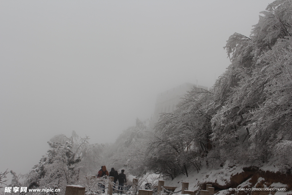 长城雪景