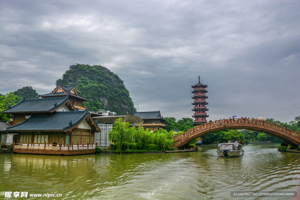 桂林木龙湖