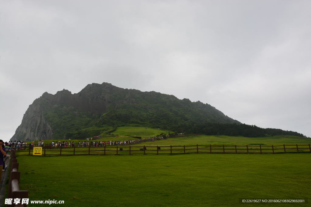 韩国济州岛城山日出峰