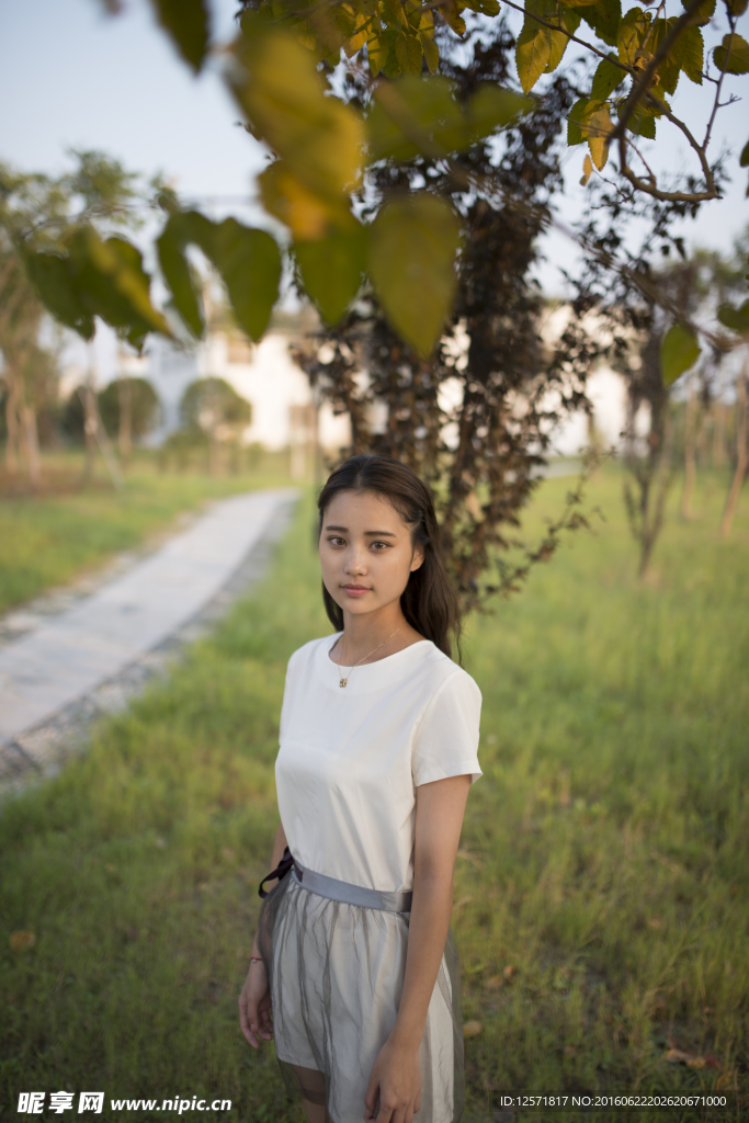 单纯女生