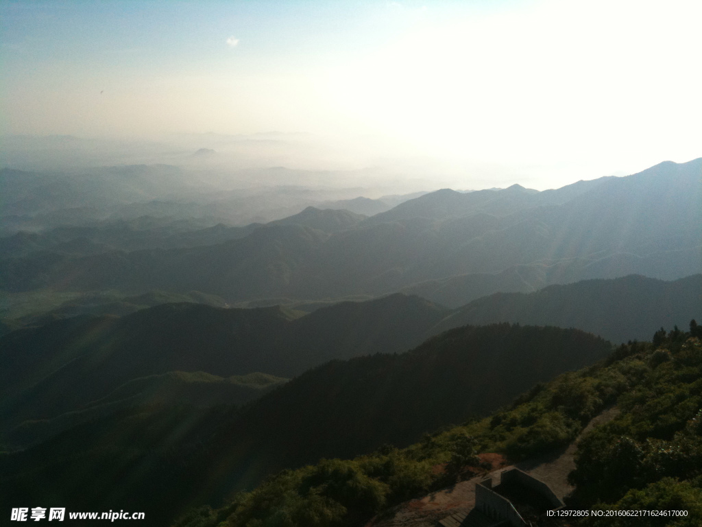 衡山晨雾