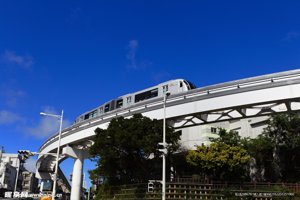 日本那霸单轨