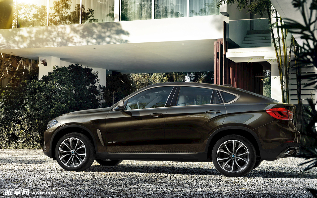 宝马新BMW X6