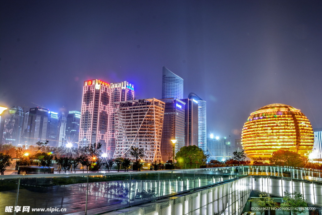 杭州钱江新城夜景