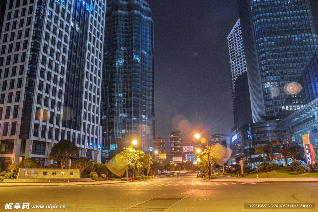 杭州钱江新城夜景