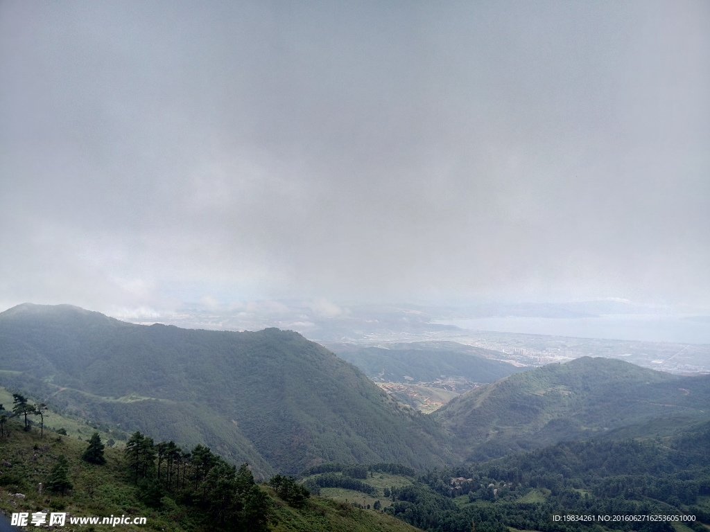 梁王山风景