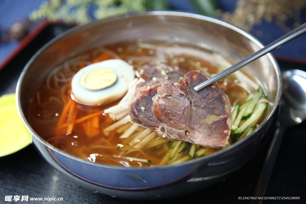 特色牛肉凉面