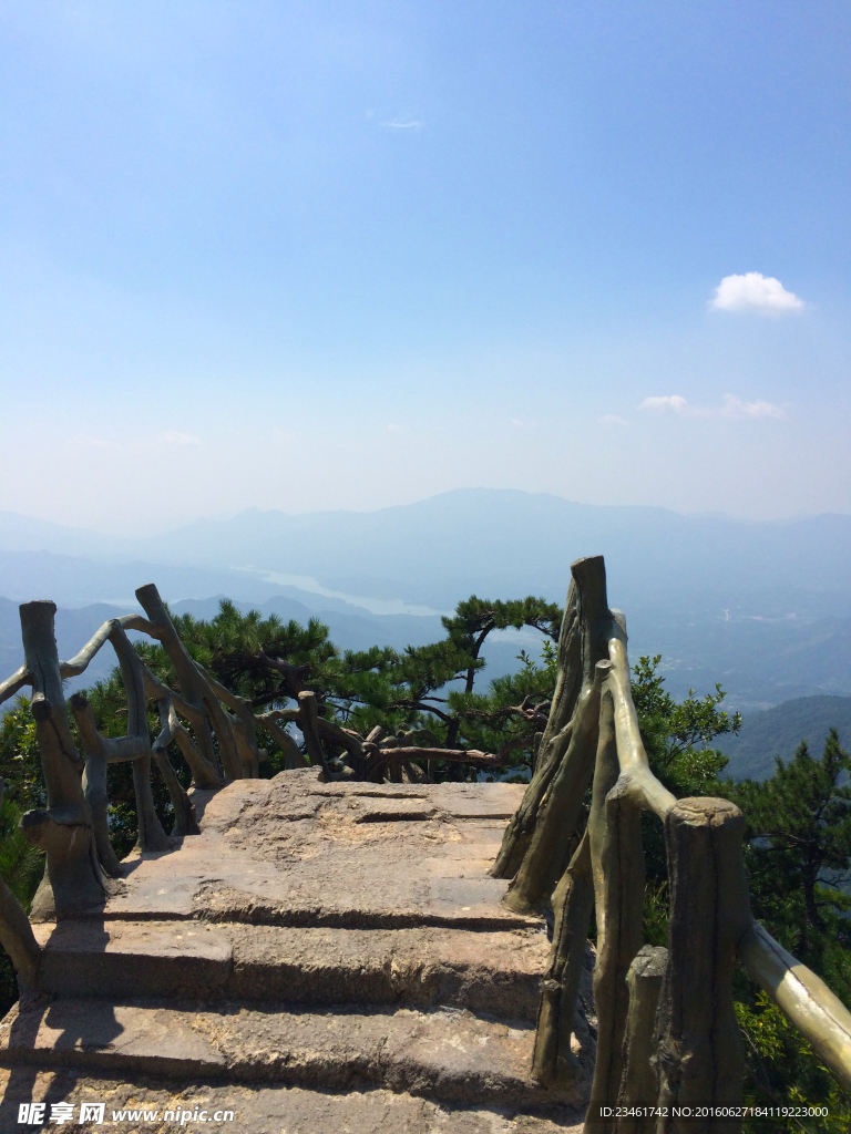 天堂寨石桥