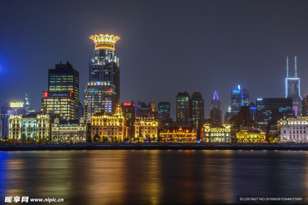上海滨江公园夜景