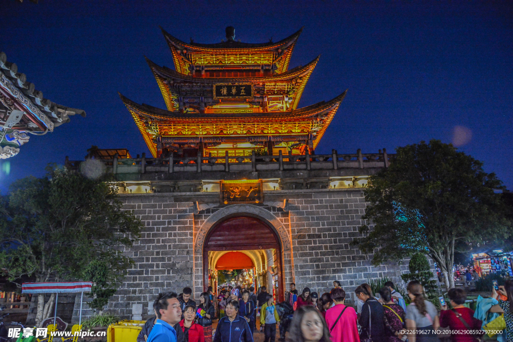 大理古城夜景