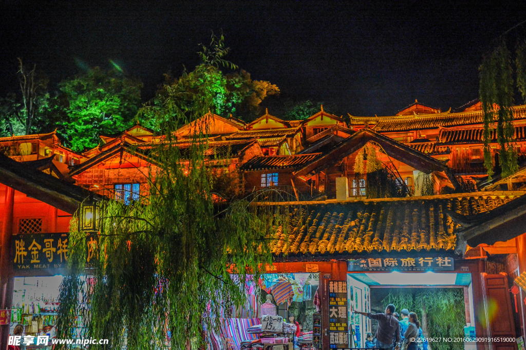 丽江古城夜景