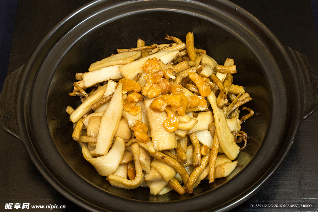 海胆肝逼菌皇煲